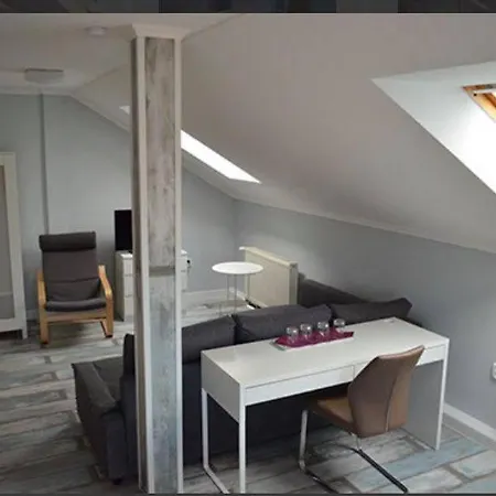 Hotel Twins Aparthotel Hurbanovo